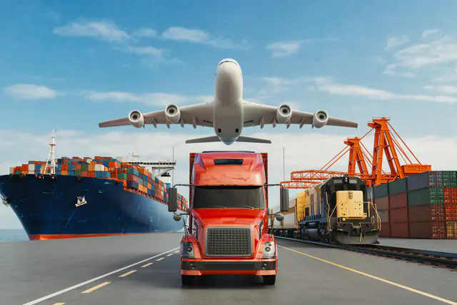 Ilustración de transporte multimodal con tractocamión, avión, buque y locomotora